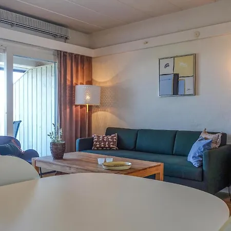 Cozy In Aakirkeby Apartment *